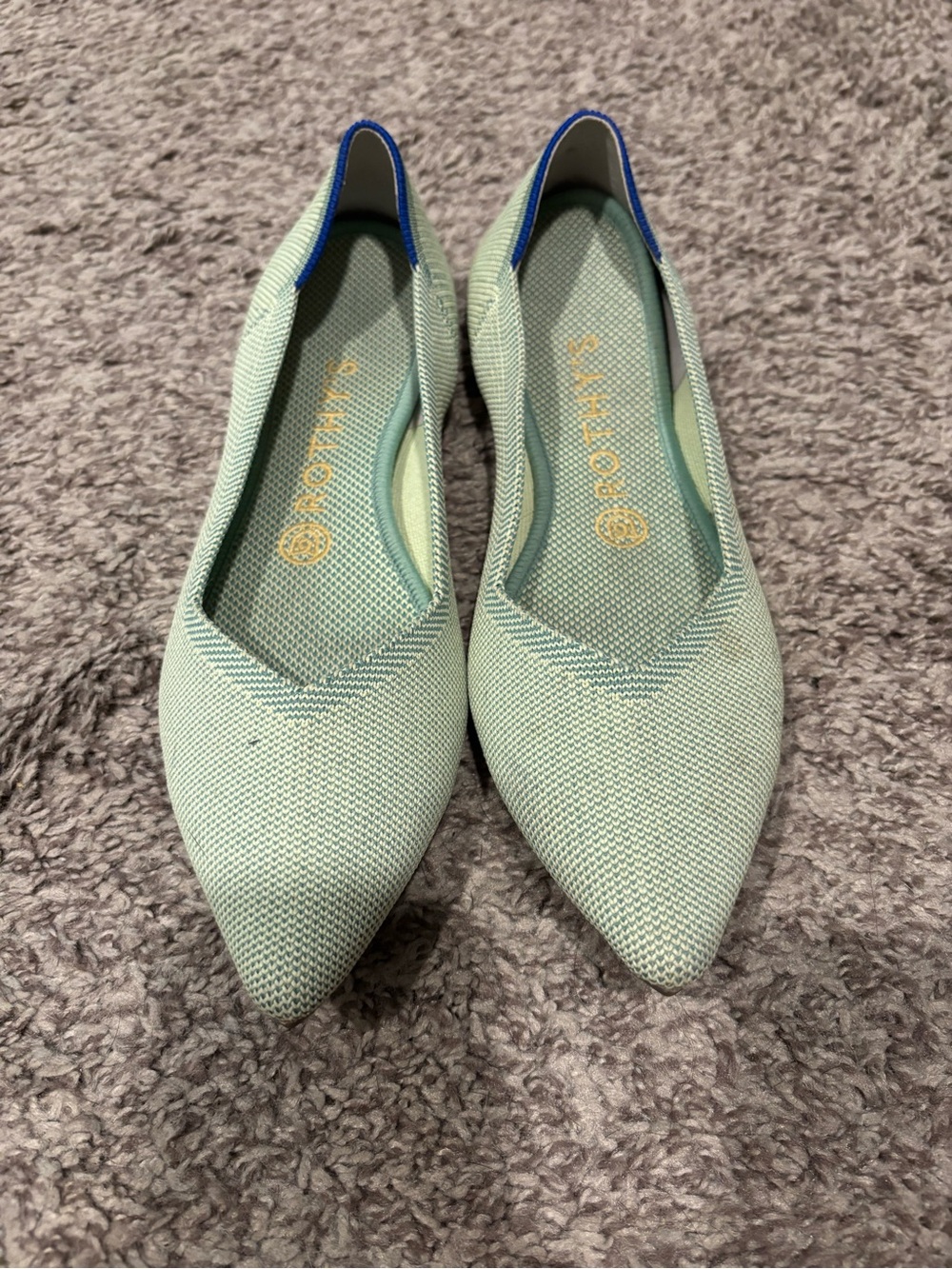 Rothy’s mint green ‘the point’ flats